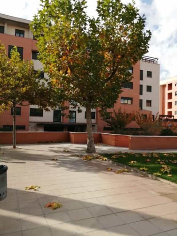Condominium in Ciudad Real, Castilla-La Mancha 11514551
