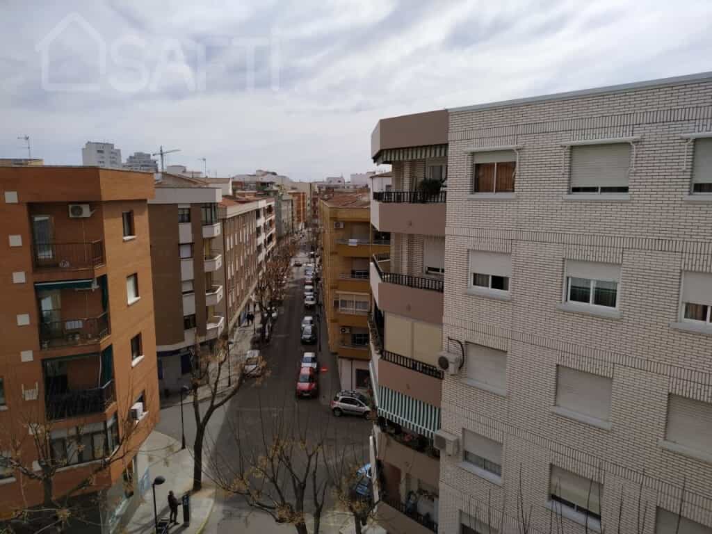 Condominium in Ciudad Real, Castilla-La Mancha 11514560