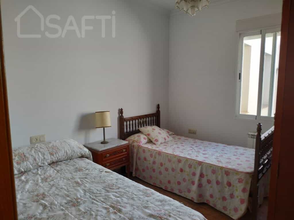 Résidentiel dans Calzada de Calatrava, Castilla-La Mancha 11514572