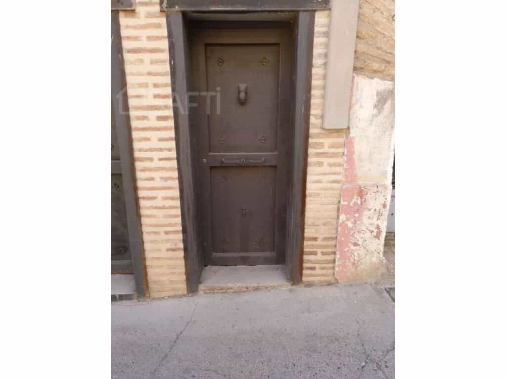 Huis in Monzon, Aragon 11514600