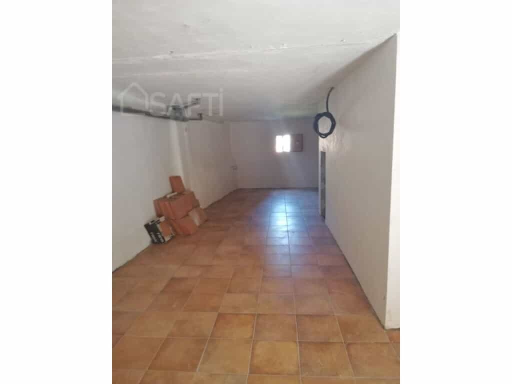 House in Monzón, Aragón 11514600