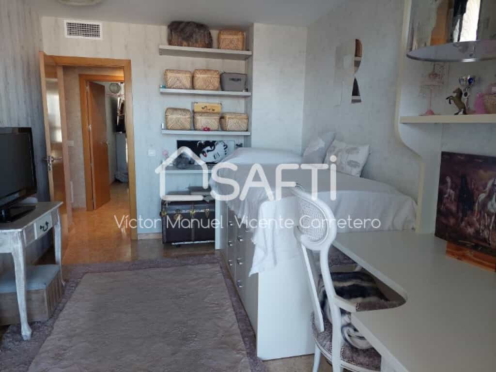 Condominium in Sagunt, Comunidad Valenciana 11514654