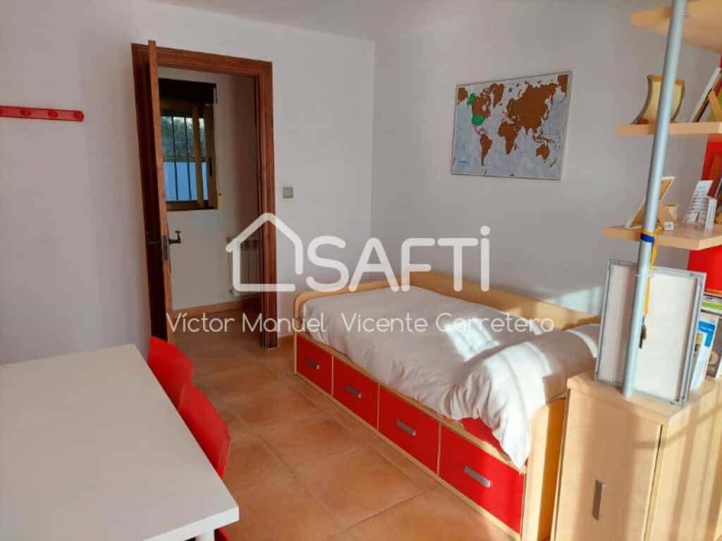 房子 在 Gilet, Comunidad Valenciana 11514655