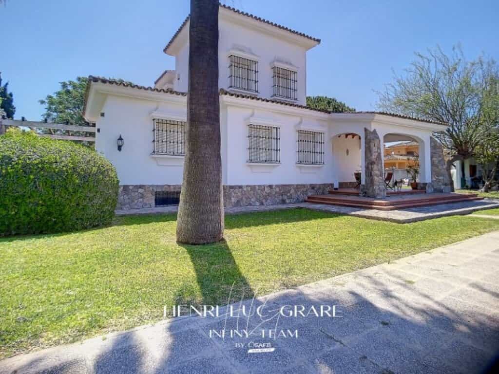 Huis in Chiclana de la Frontera, Andalusia 11514881