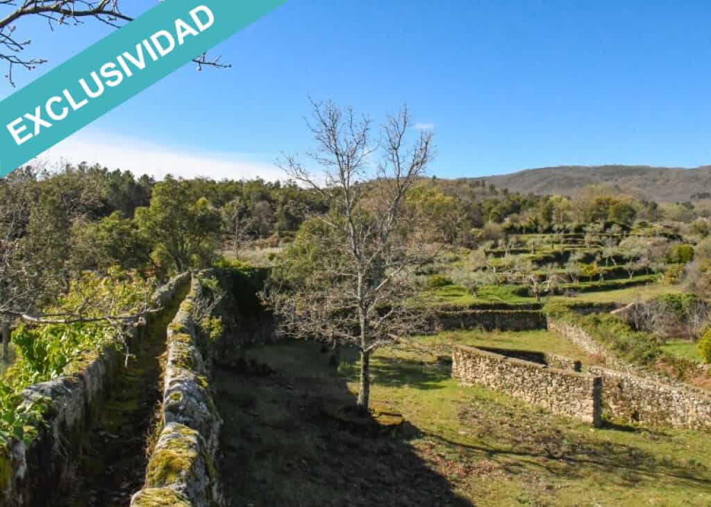 भूमि में , Extremadura 11514890
