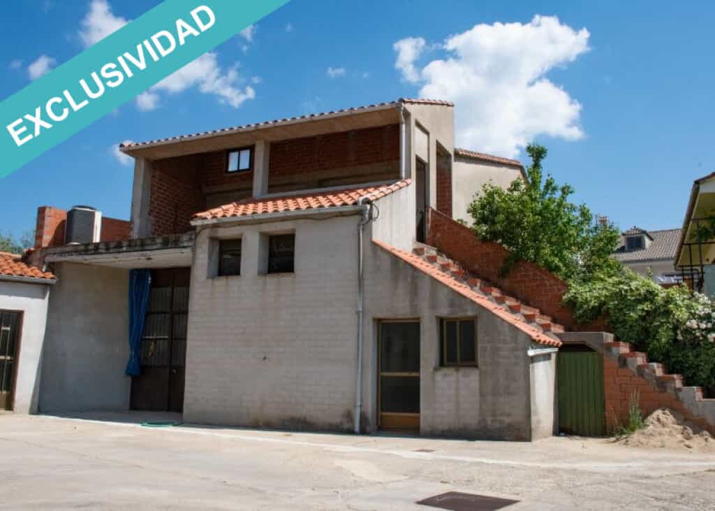 Industrial no Valverde del Fresno, Estremadura 11514893