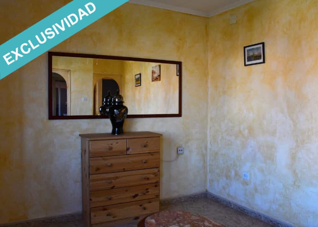 Osakehuoneisto sisään Valverde del Fresno, Extremadura 11514894