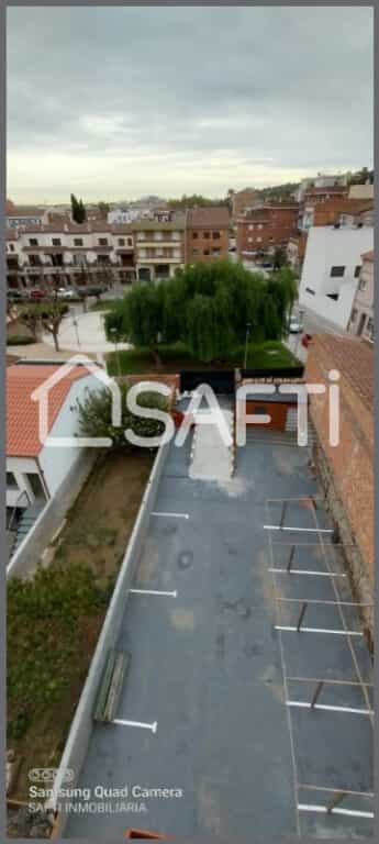 Земельные участки в Sant Vicenç dels Horts, Catalunya 11514966