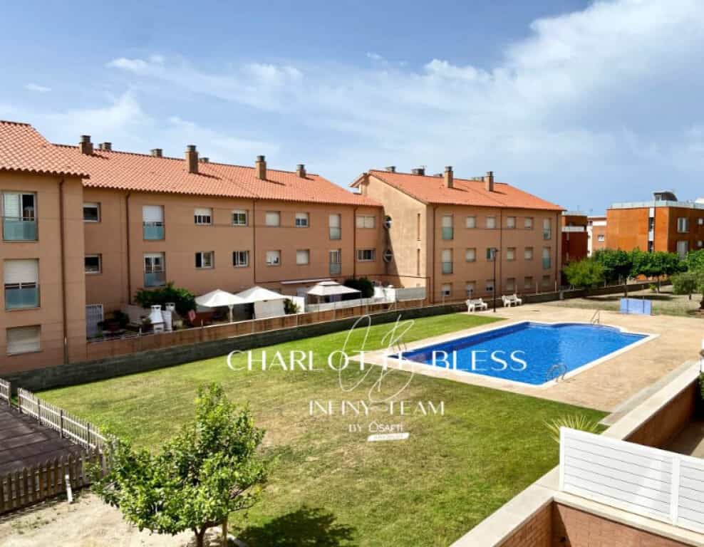 Condominium in Cubelles, Catalunya 11515027