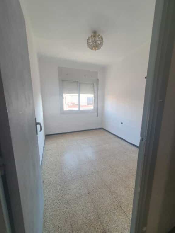 公寓 在 Sant Boi de Llobregat, Catalunya 11515071