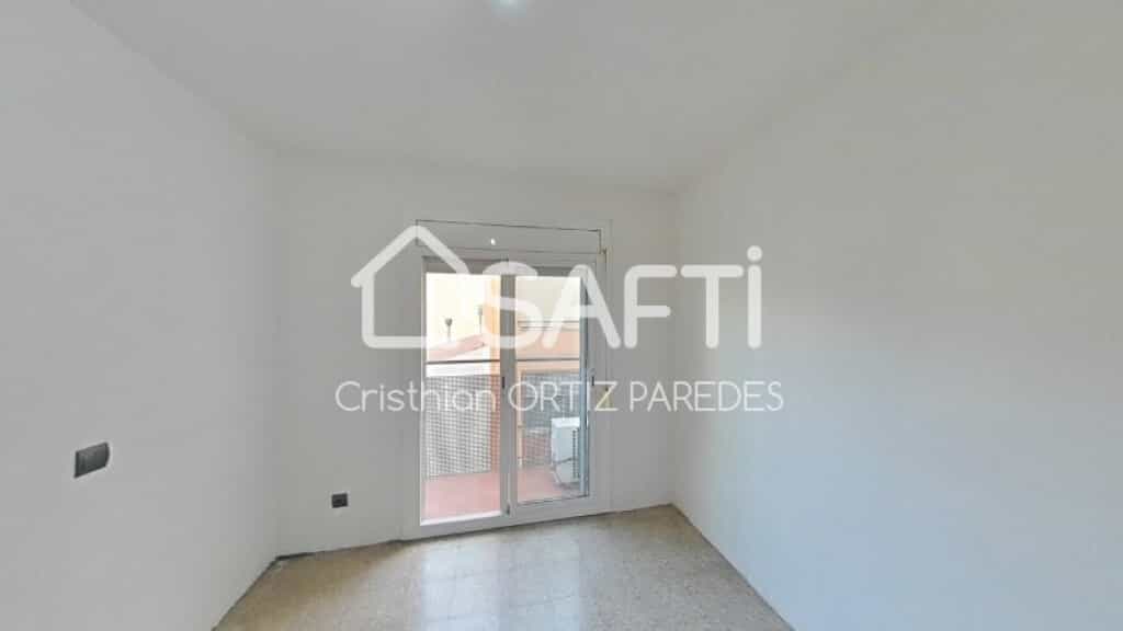 Condominium dans Blanes, Catalogne 11515101