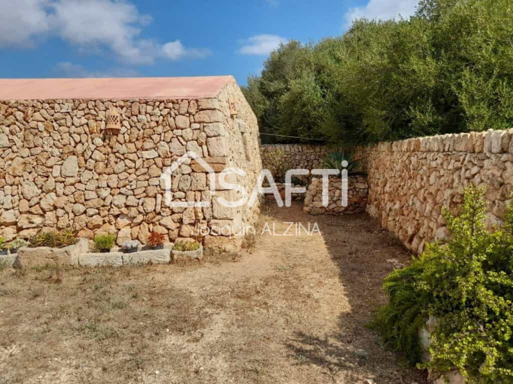 土地 在 Ciutadella de Menorca, Illes Balears 11515158