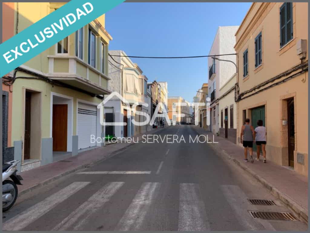 Industrial no Ferrerias, Ilhas Baleares 11515191