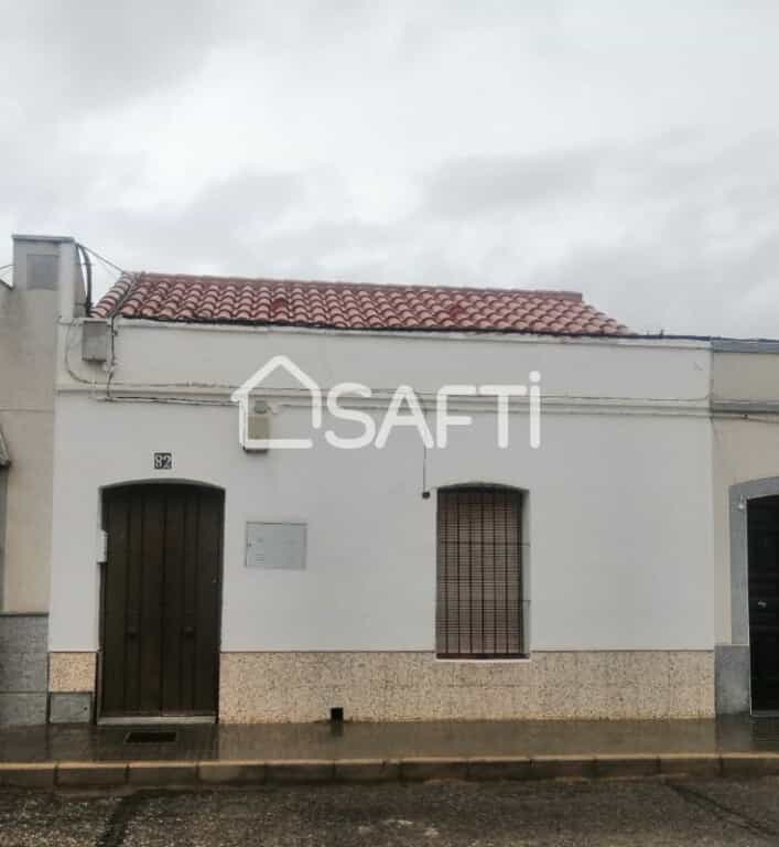 房子 在 Puebla de la Calzada, Extremadura 11515241
