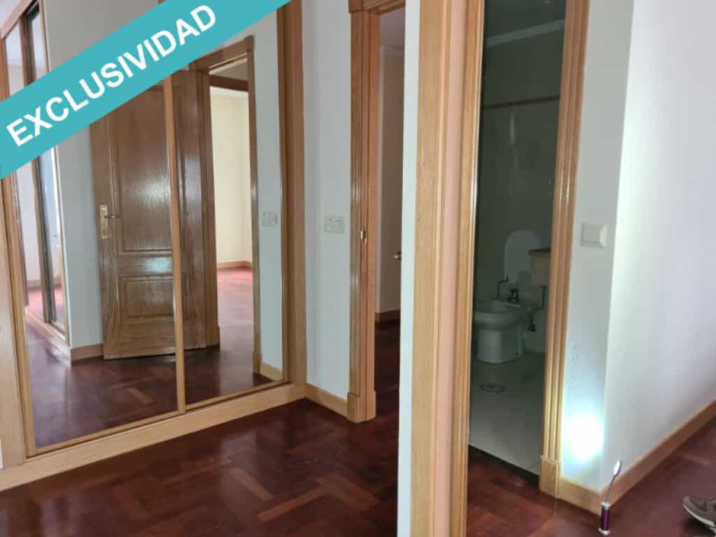 Condominium in Ules, Asturië 11515303