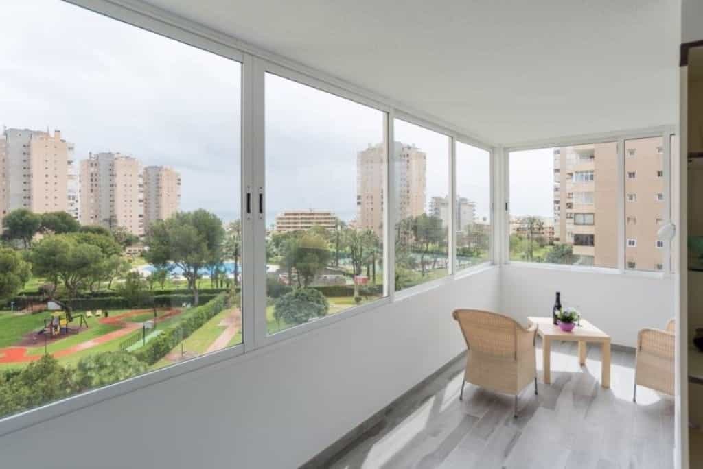 Condominium dans Torremolinos, Andalousie 11515320