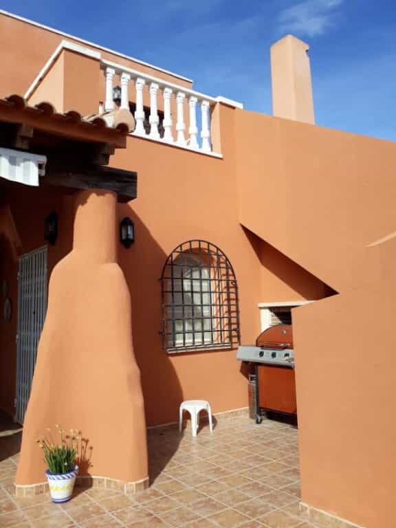 بيت في Fortuna, Región de Murcia 11515389