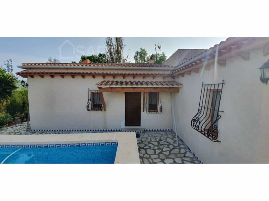 Huis in Busot, Valencia 11515461