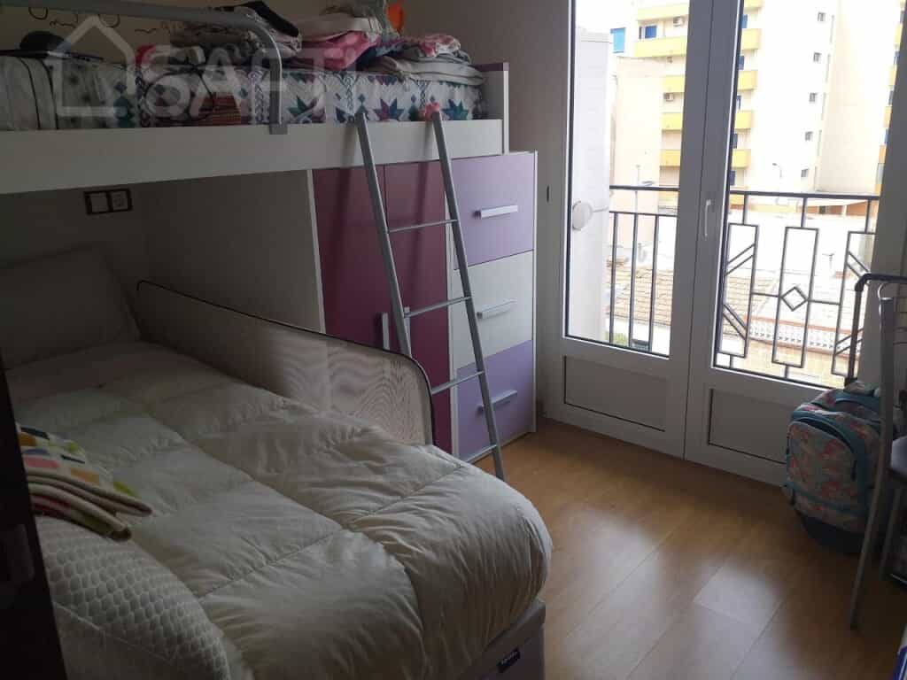 Condominium in Yecla, Región de Murcia 11515504
