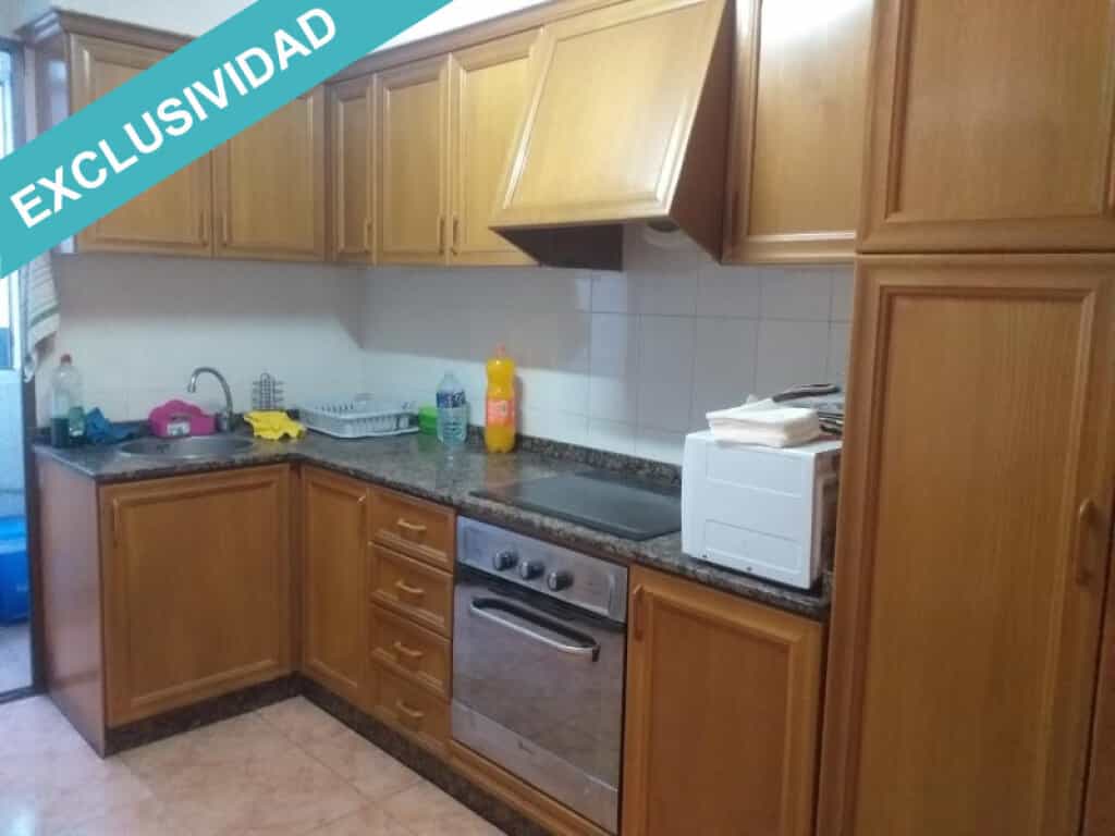 Condominium in Yecla, Murcia 11515528
