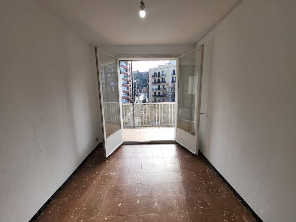 Condominium in Barcelona, Catalunya 11515780