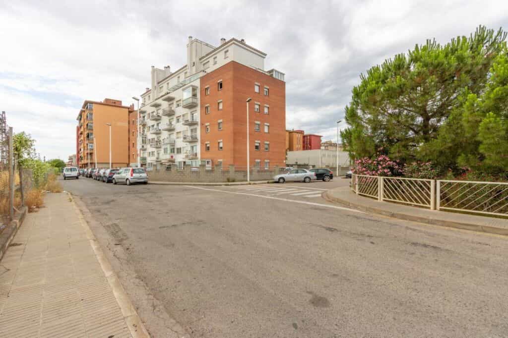 Condominium in Prats de Lluçanès, Catalonia 11516246