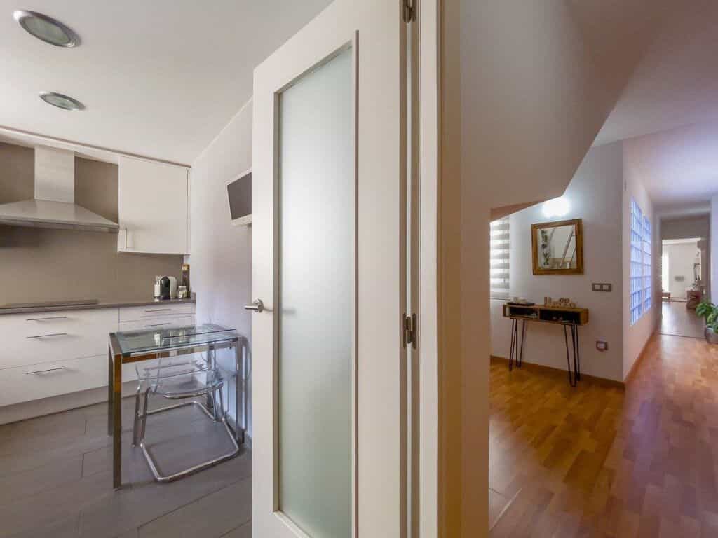 Condominium in Figueras, Catalonia 11516281