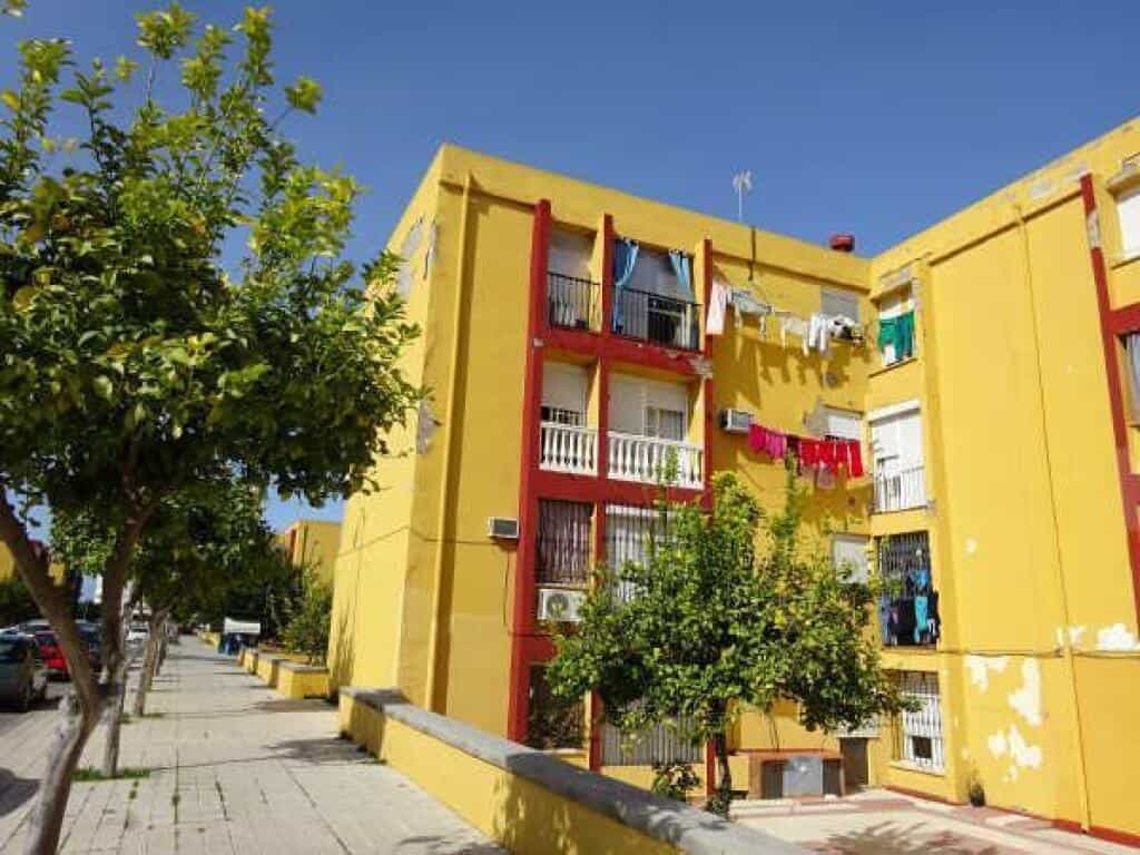 Condominium dans Coria del Río, Andalousie 11516334