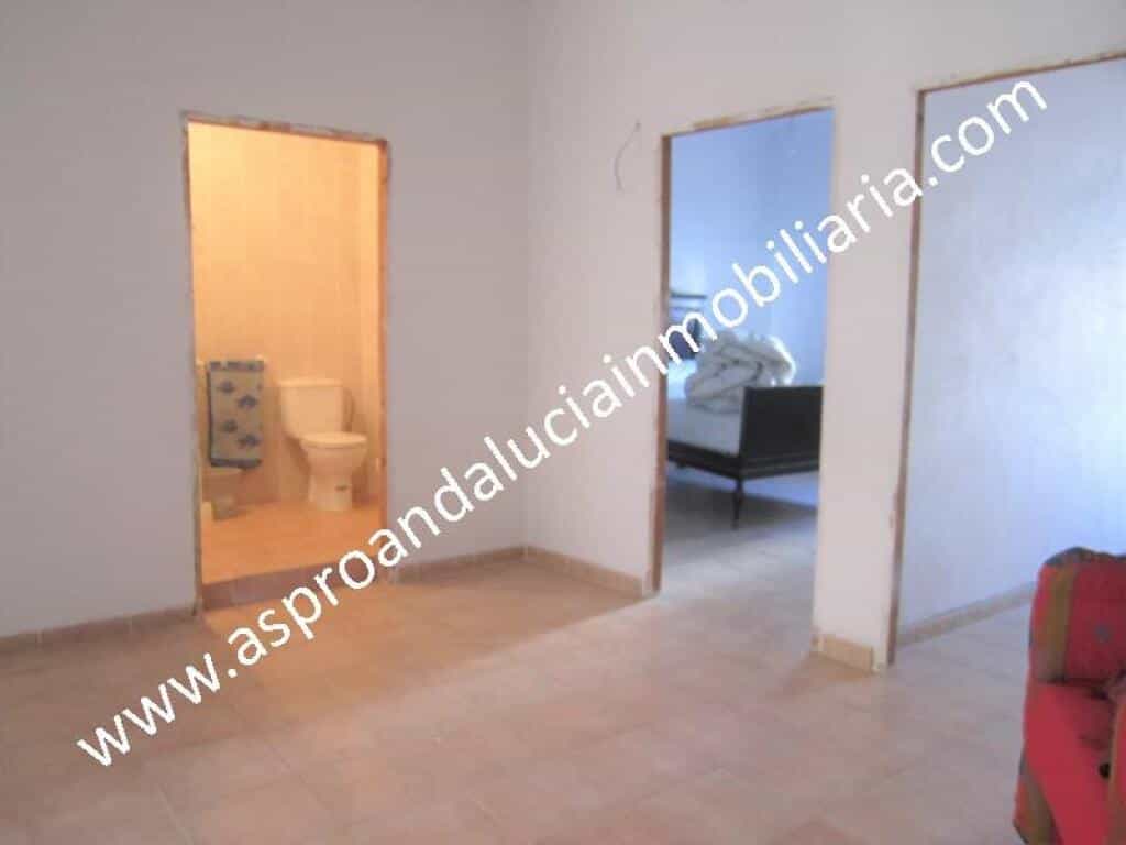 House in Pilas, Andalusia 11516357