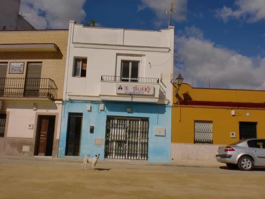 Condominio en Coria del Río, Andalucía 11516363
