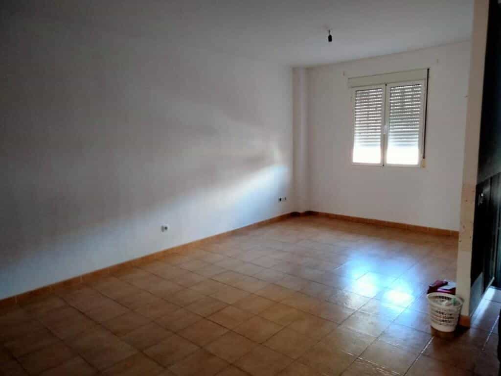 casa en El Pedroso, Andalucía 11516411