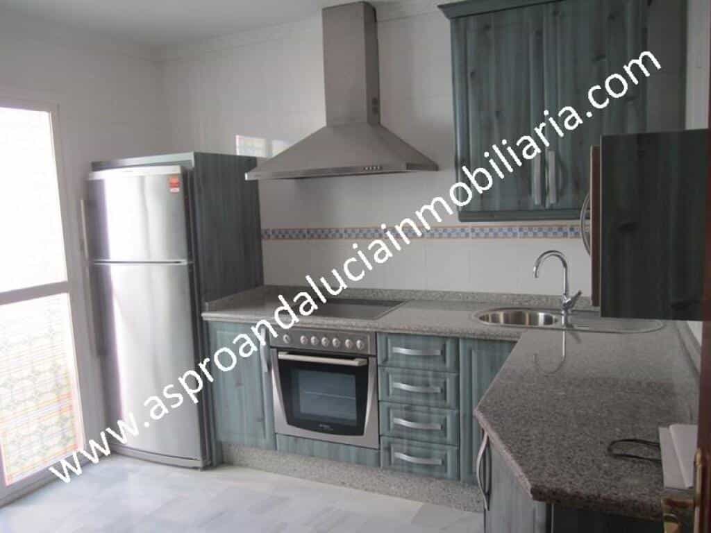 House in Pilas, Andalusia 11516422