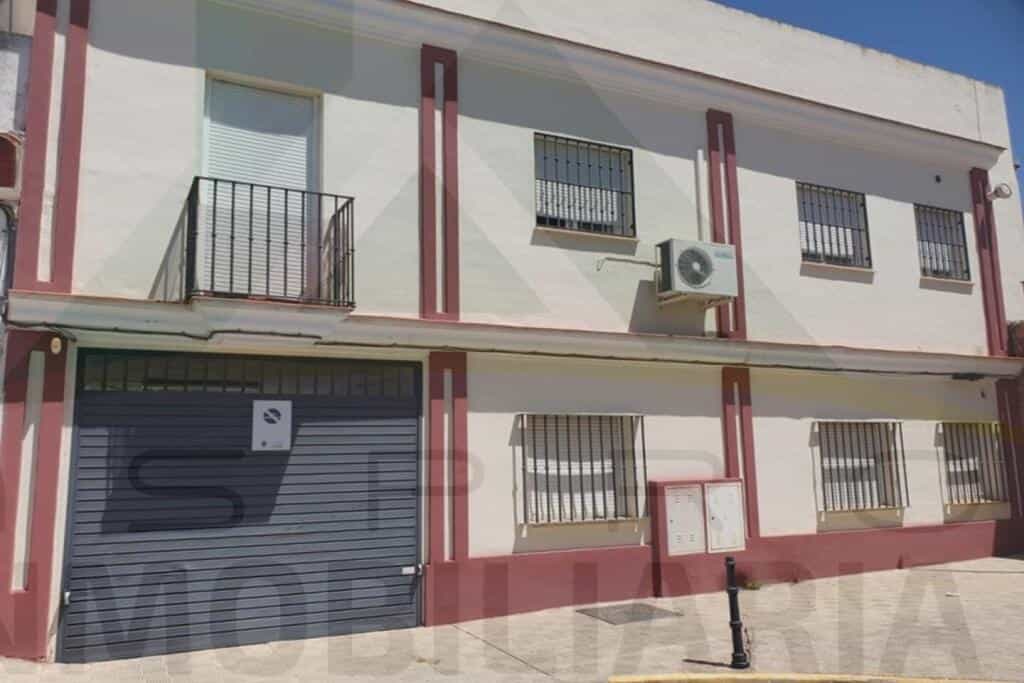 Condominium dans Pilas, Andalousie 11516442