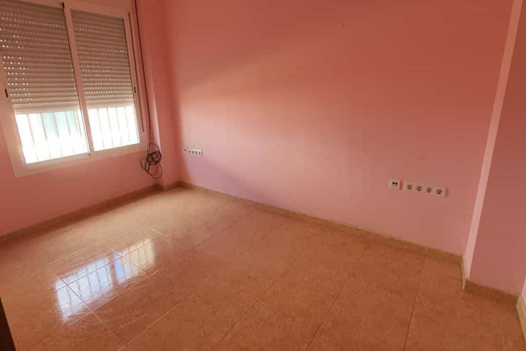 House in Olivares, Andalusia 11516445
