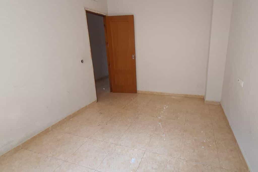 House in Olivares, Andalusia 11516445