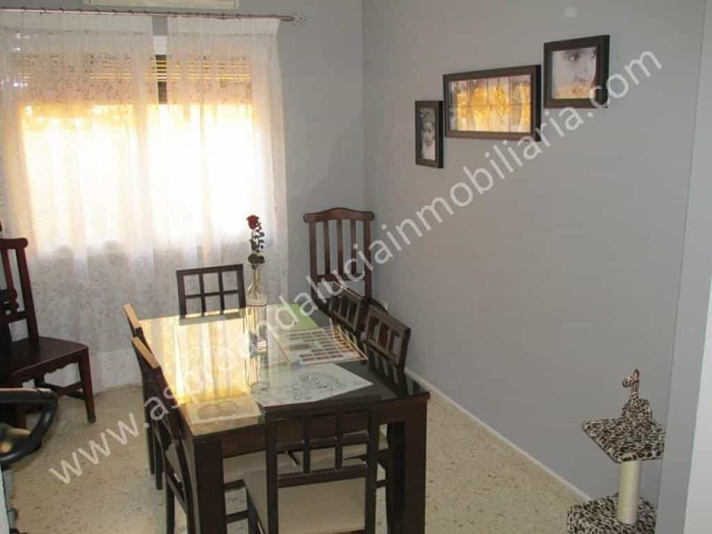 House in Pilas, Andalusia 11516448