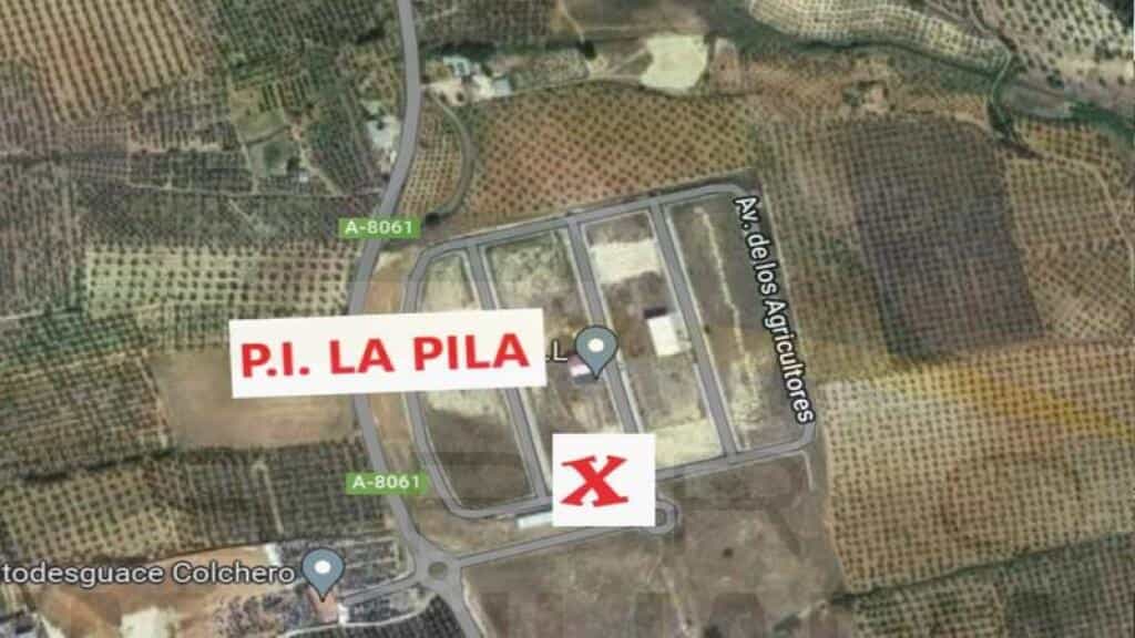土地 在 Pilas, Andalusia 11516461