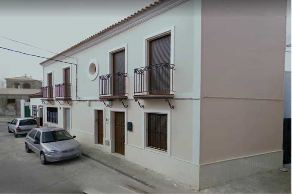Condominium in Aznalcazar, Andalusië 11516472