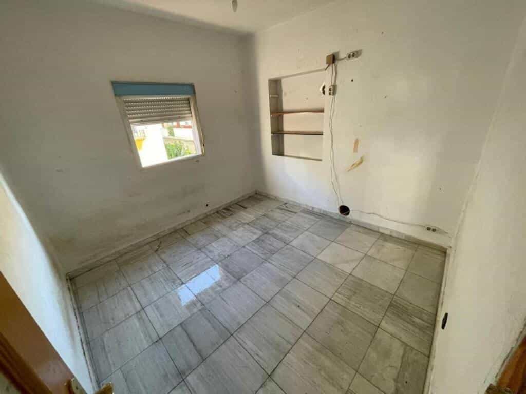 Condominio en San Juan de Aznalfarache, Andalucía 11516489