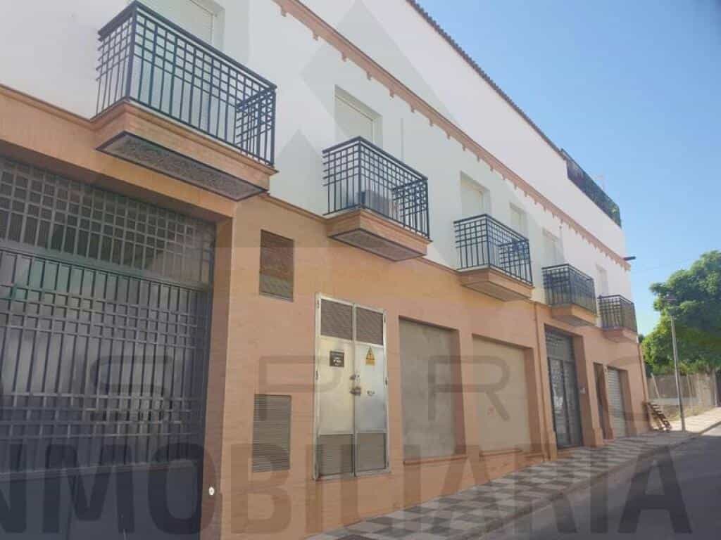 Condominium dans Pilas, Andalusia 11516498