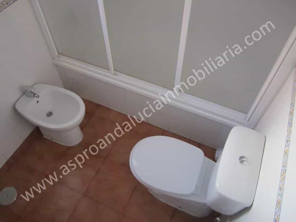 Condominium in Pilas, Andalucía 11516501