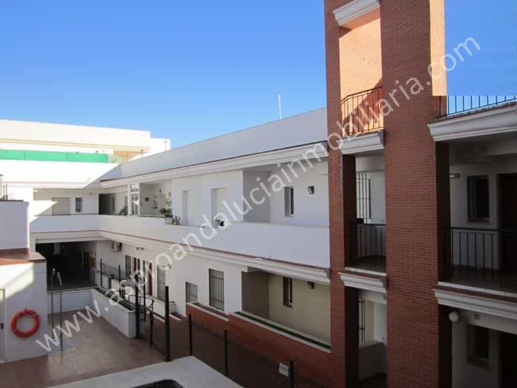 Condominium dans Pilas, Andalusia 11516501