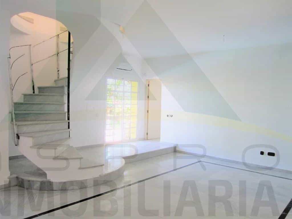 House in Gines, Andalusia 11516526