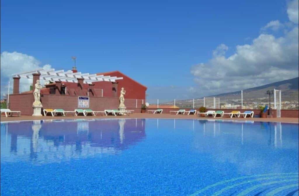 Condominio en Adeje, Islas Canarias 11516615