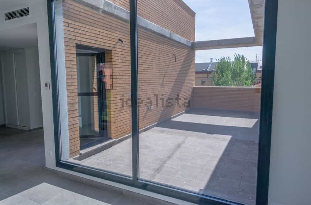 Talo sisään Ciudad Lineal, Madrid 11516652