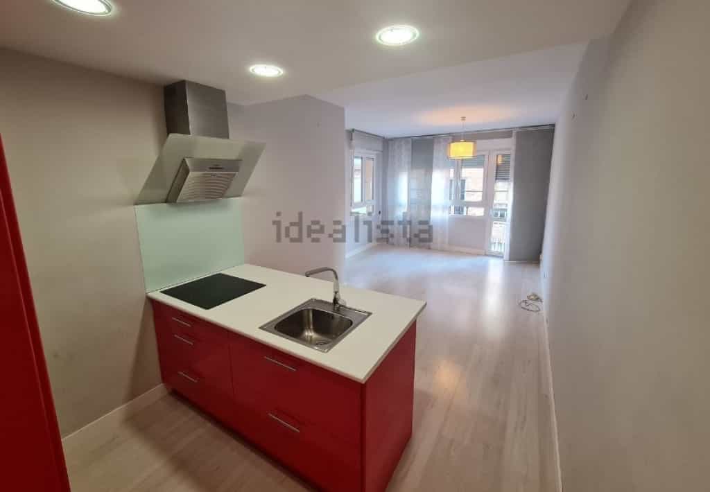 Condominium in Tetuan, Madrid 11516661