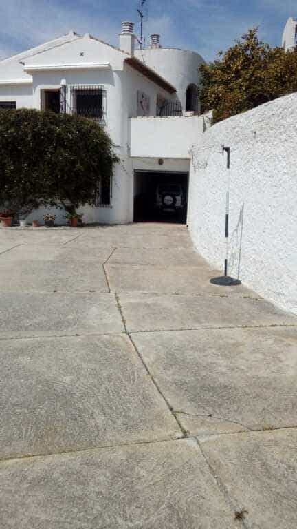 House in Salobrena, Andalusia 11516784