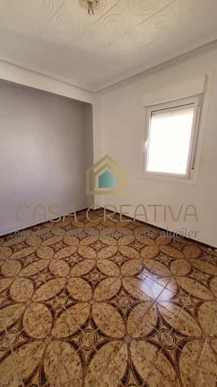 Eigentumswohnung im Chirivella, Valencia 11516811