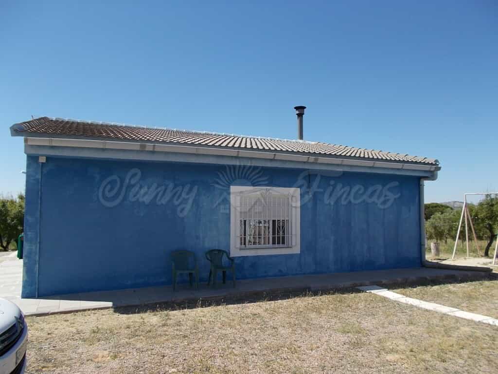 House in Saix, Comunidad Valenciana 11516861