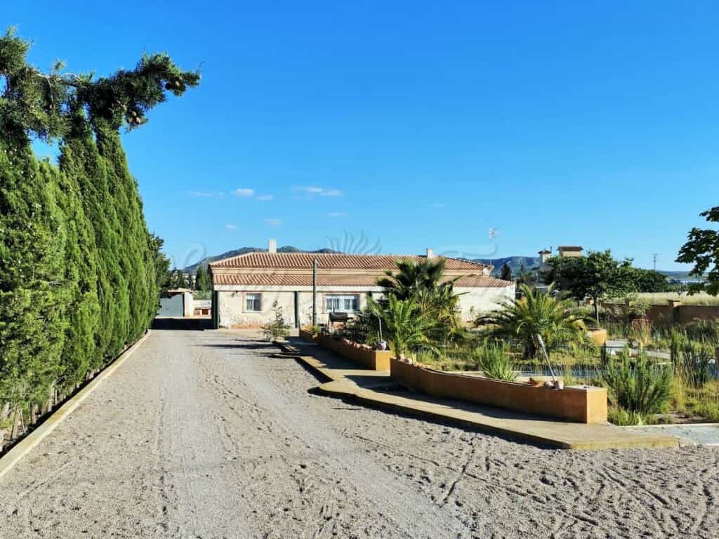House in Caudete, Castille-La Mancha 11516870